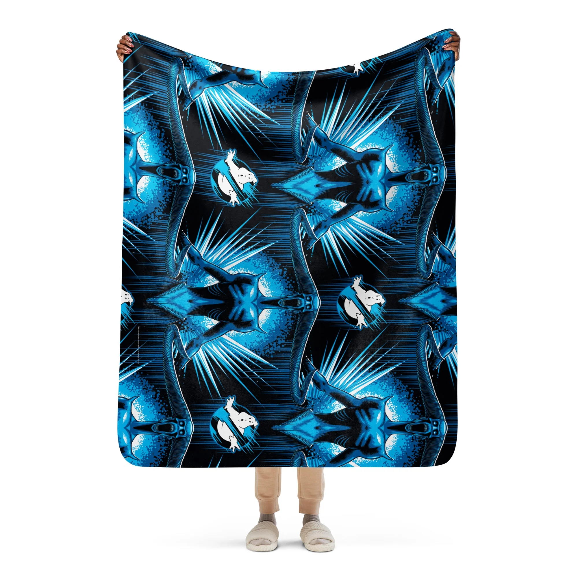 Ghostbusters: Frozen Empire Blue Ghost Sherpa Blanket - Image 10